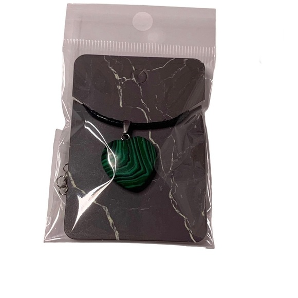 Crystal heart necklace - Picture 3 of 5